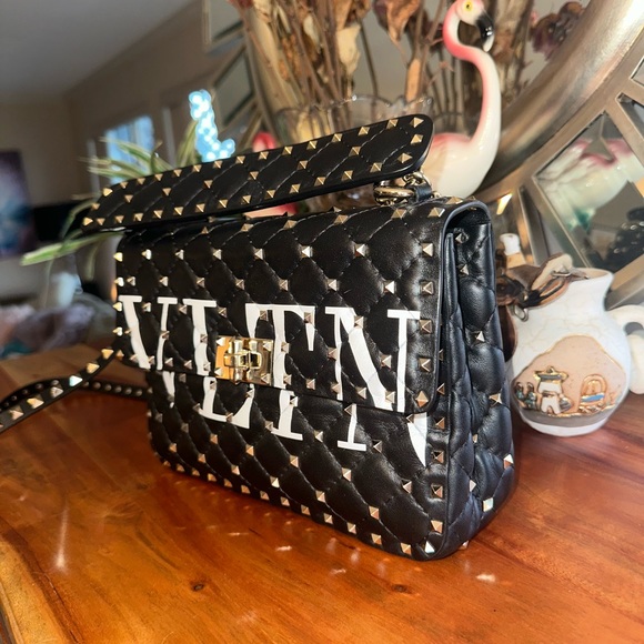 Valentino black rockstud small bag. MINT PERFECT - Picture 3 of 6